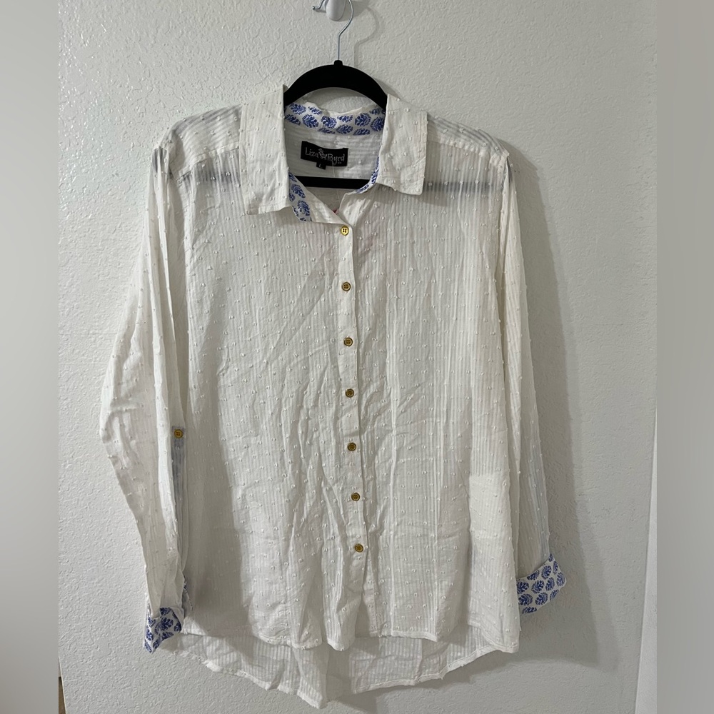 Liza Byrd White and Blue Casual Button Down Shirt